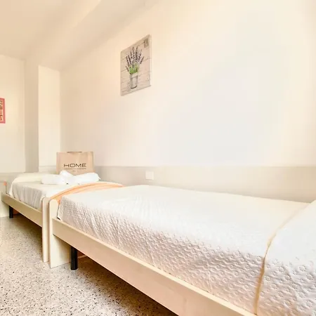 Centro Commerciale - Immobiliare * Lido di Jesolo