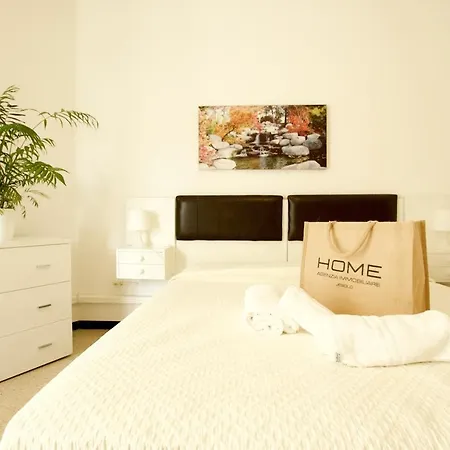 Centro Commerciale - Immobiliare アパート