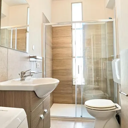 Apartment Centro Commerciale - Immobiliare *