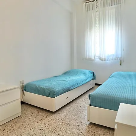 Centro Commerciale - Immobiliare *